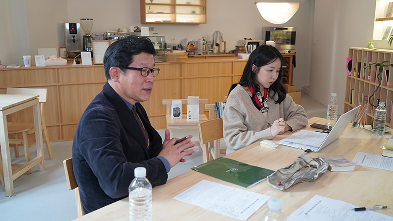 백원근 책과사회연구소 대표와 김세나 퍼블리랜서 대표